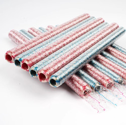 Impressão flexográfica de salsichas de celulose colorida